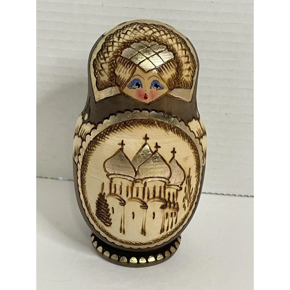 Russian Matryoshka Nesting Dolls Natural Wood Burned Gold Accents 5 dolls 5.5